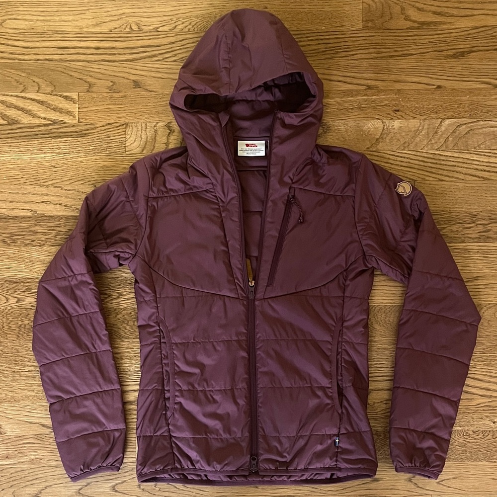 Fjallraven Women's Maroon Hooded Puffer Size XS